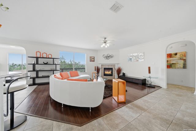 3751 Sunset Clf, San Antonio, TX 78261