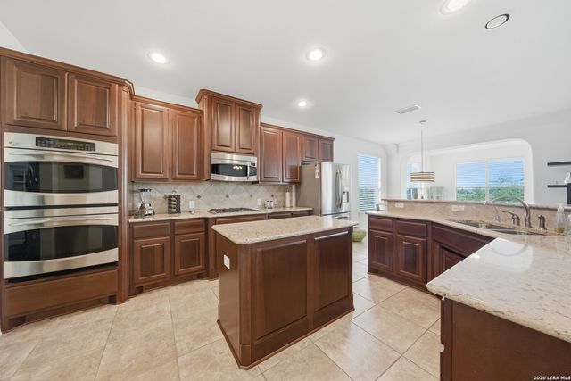 3751 Sunset Clf, San Antonio, TX 78261