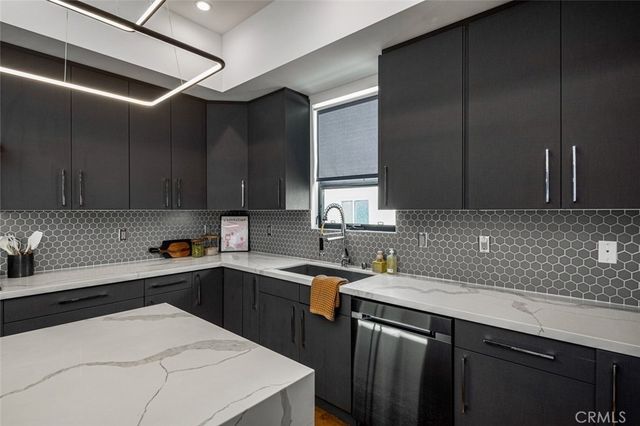 5776 Campo Walk, Long Beach, CA 90803