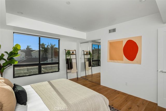 5776 Campo Walk, Long Beach, CA 90803