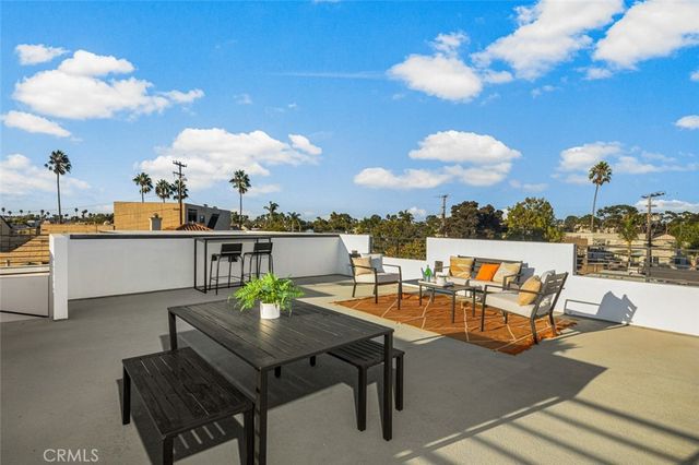 5776 Campo Walk, Long Beach, CA 90803