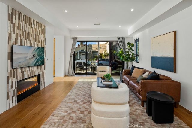 5776 Campo Walk, Long Beach, CA 90803