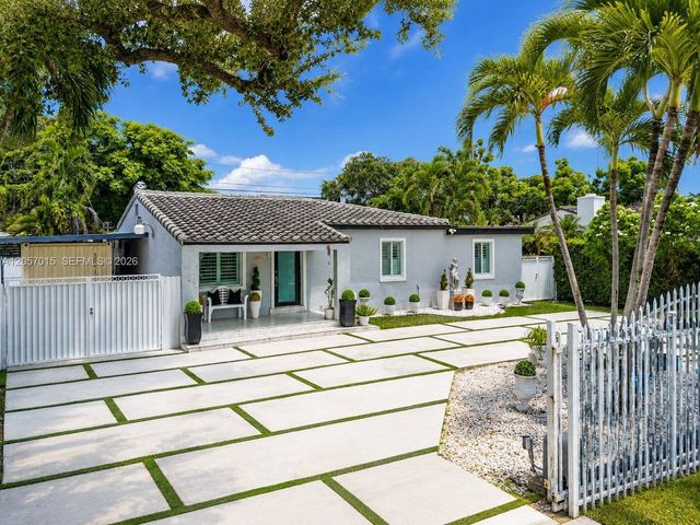 4261 SW 12th St, Miami, FL 33134