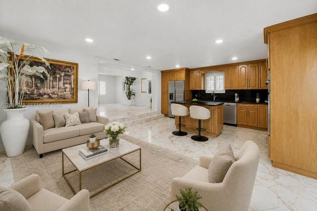 4261 SW 12th St, Miami, FL 33134
