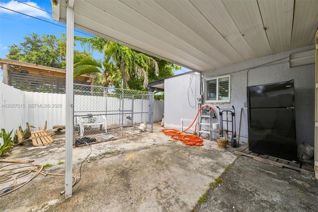 4261 SW 12th St, Miami, FL 33134