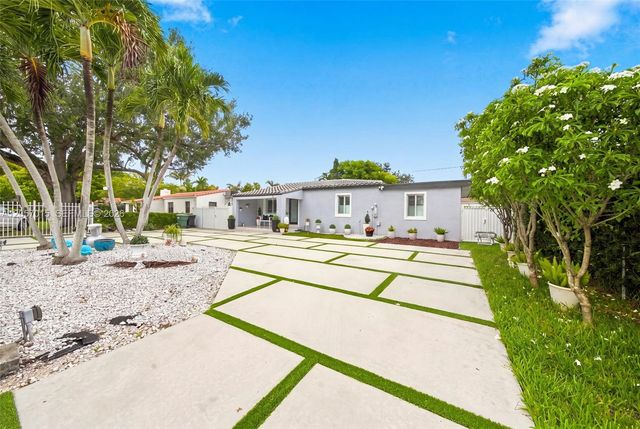 4261 SW 12th St, Miami, FL 33134