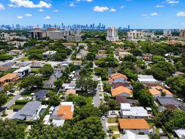 4261 SW 12th St, Miami, FL 33134