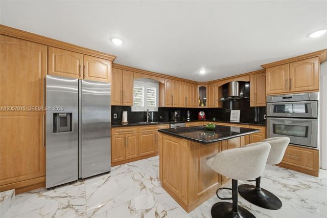 4261 SW 12th St, Miami, FL 33134