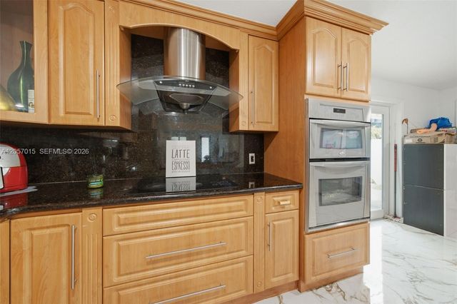 4261 SW 12th St, Miami, FL 33134