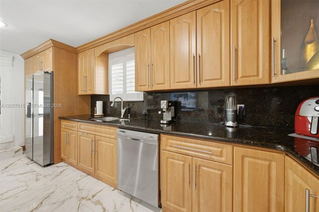 4261 SW 12th St, Miami, FL 33134