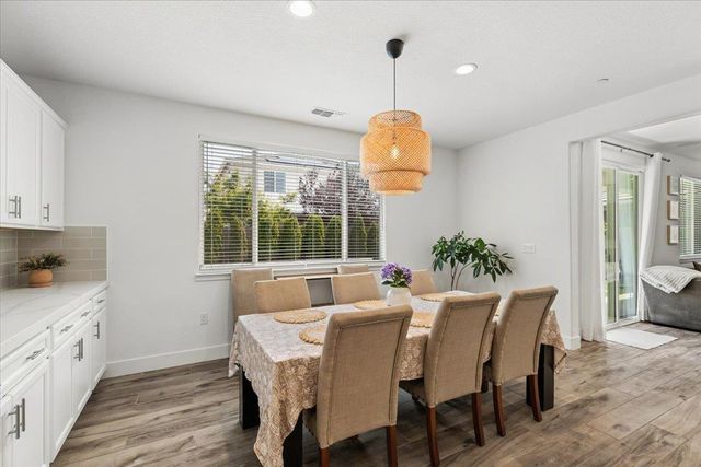1674 Carrara Ln, Ripon, CA 95366