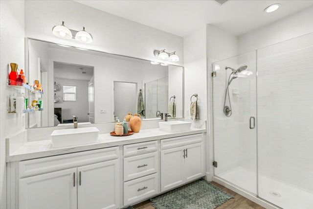 1674 Carrara Ln, Ripon, CA 95366