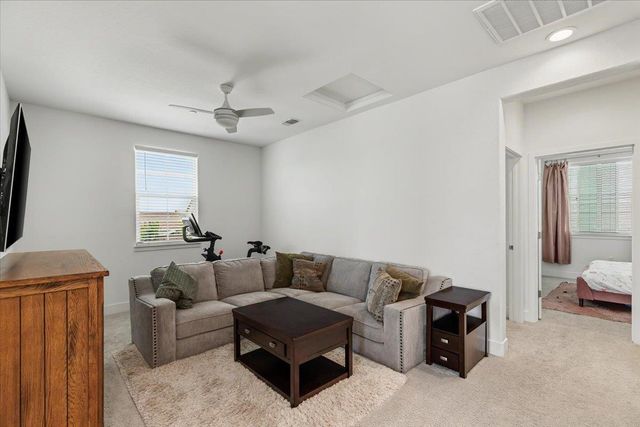 1674 Carrara Ln, Ripon, CA 95366