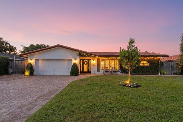 835 NW 5th Avenue, Boca Raton, FL 33432