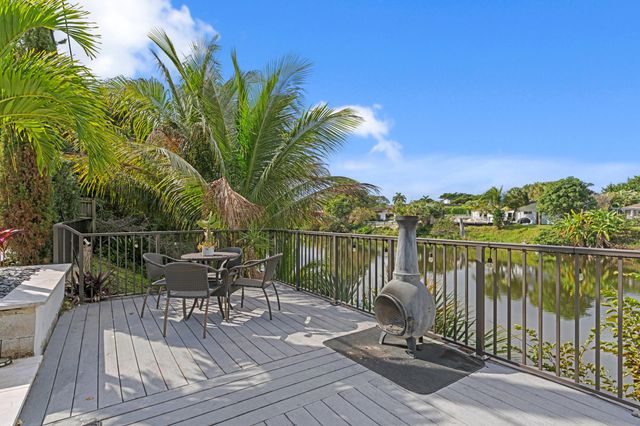 835 NW 5th Avenue, Boca Raton, FL 33432