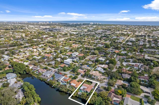 835 NW 5th Avenue, Boca Raton, FL 33432