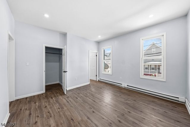 629 Magnolia Ave, Elizabeth City, NJ 07206