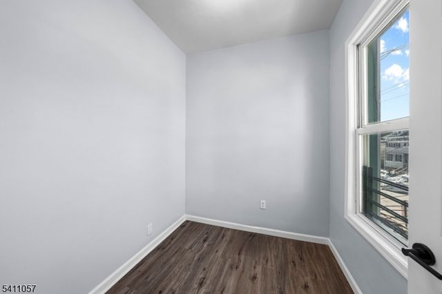 629 Magnolia Ave, Elizabeth City, NJ 07206