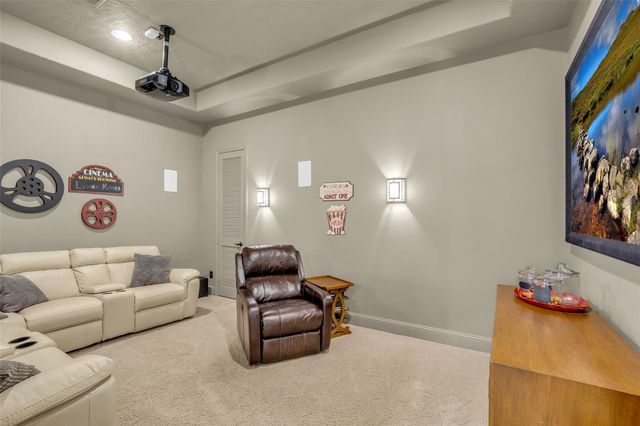 2119 Barton Woods Boulevard, Conroe, TX 77301