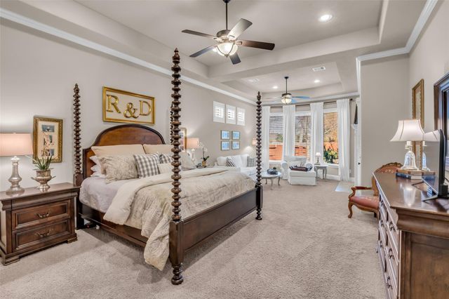 2119 Barton Woods Boulevard, Conroe, TX 77301