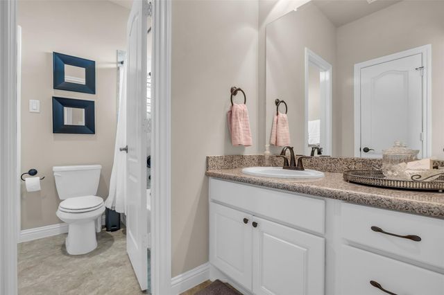 2119 Barton Woods Boulevard, Conroe, TX 77301