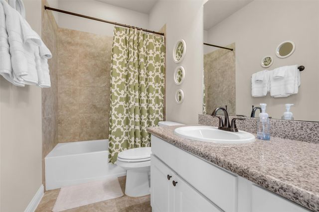 2119 Barton Woods Boulevard, Conroe, TX 77301