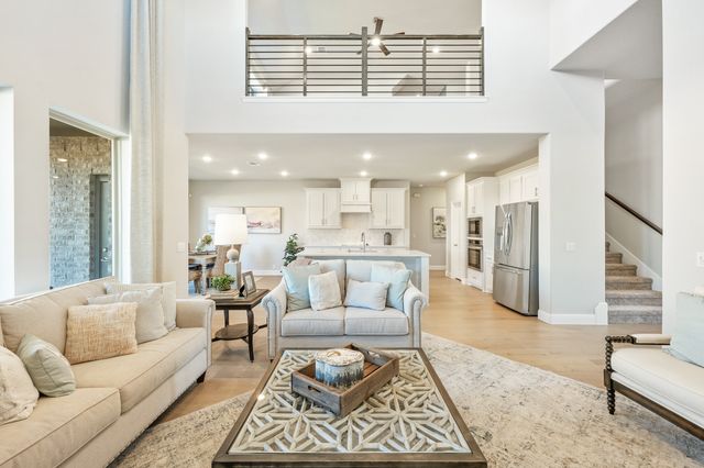 817 Rusty Run Drive, Midlothian, TX 76065