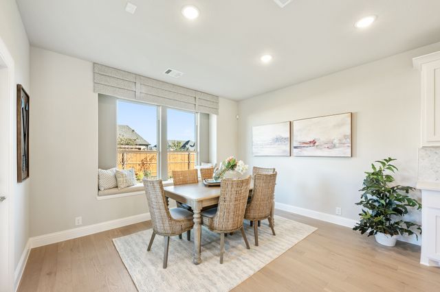 817 Rusty Run Drive, Midlothian, TX 76065