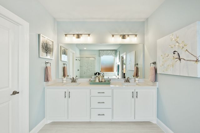 817 Rusty Run Drive, Midlothian, TX 76065