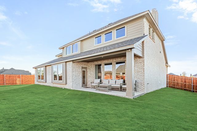 817 Rusty Run Drive, Midlothian, TX 76065