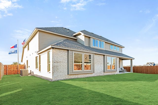 817 Rusty Run Drive, Midlothian, TX 76065