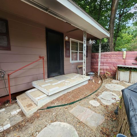212 Sabie Street, Hot Springs National Park, AR 71901