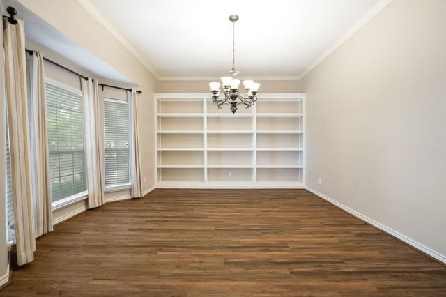 1428 W Peters Colony Road, Carrollton, TX 75007