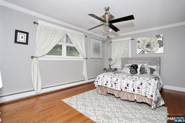 33 Randolph Street, Park Ridge, NJ 07656