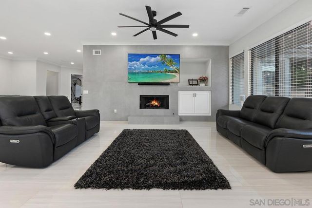 26 Cedar Vale Way, Fallbrook, CA 92028