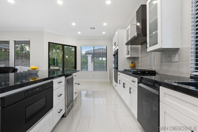 26 Cedar Vale Way, Fallbrook, CA 92028
