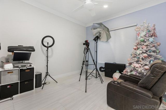 26 Cedar Vale Way, Fallbrook, CA 92028