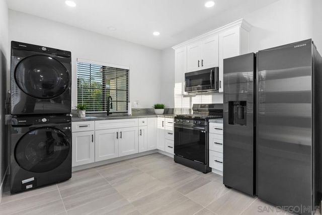 26 Cedar Vale Way, Fallbrook, CA 92028