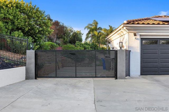 26 Cedar Vale Way, Fallbrook, CA 92028