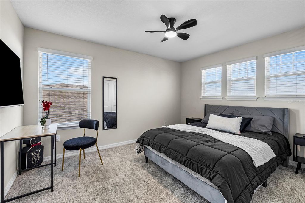 Image 19 of property listing at 9622 PASSIAC PARKWAY, Orlando, FL 32829