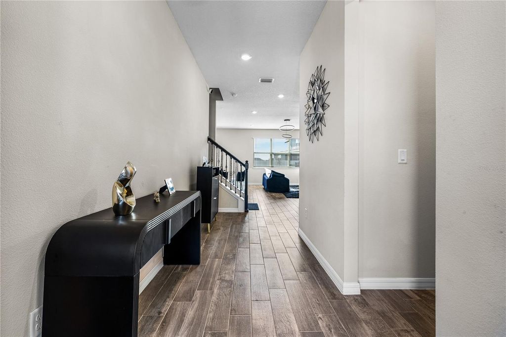 Image 5 of property listing at 9622 PASSIAC PARKWAY, Orlando, FL 32829