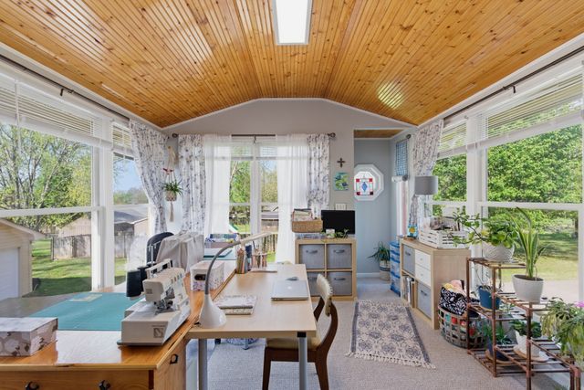 288 Indian Lake Rd, Hendersonville, TN 37075