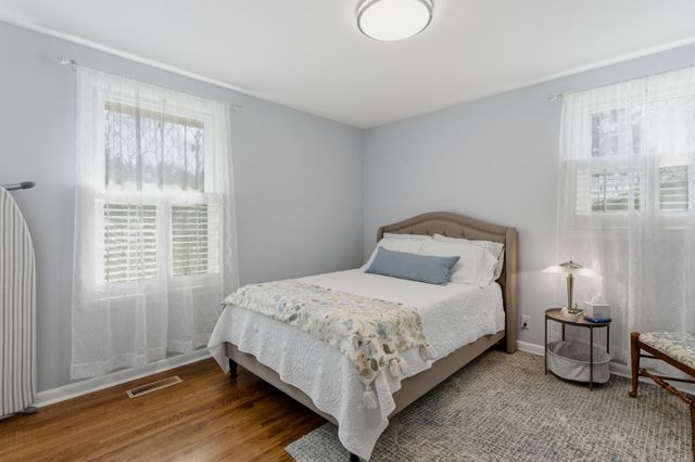 288 Indian Lake Rd, Hendersonville, TN 37075