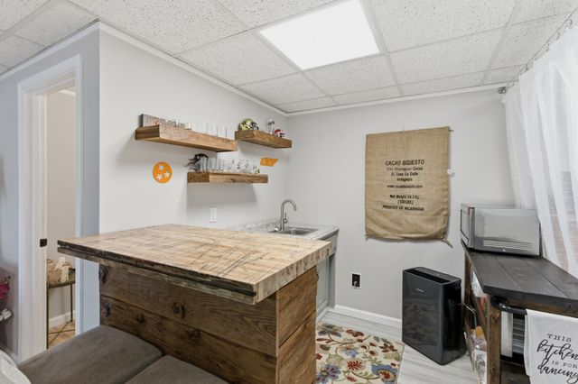 288 Indian Lake Rd, Hendersonville, TN 37075