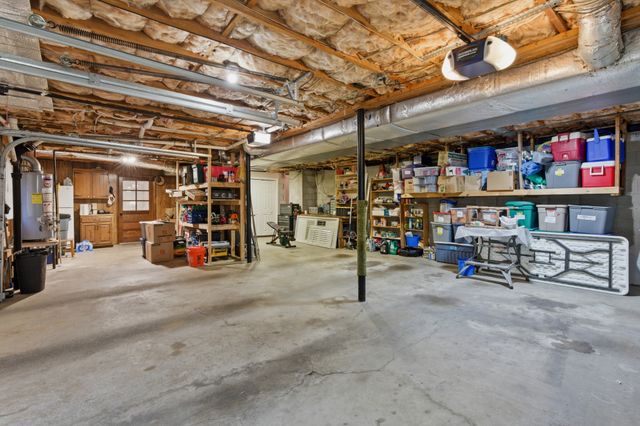 288 Indian Lake Rd, Hendersonville, TN 37075