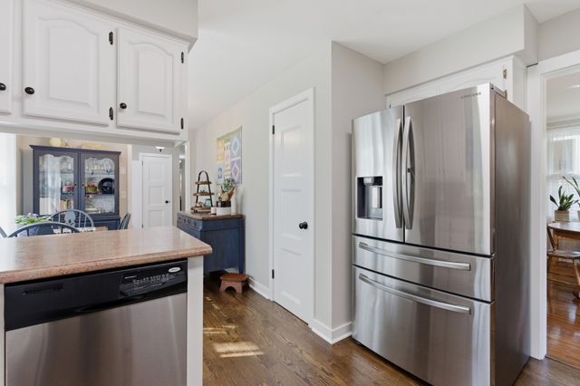 288 Indian Lake Rd, Hendersonville, TN 37075