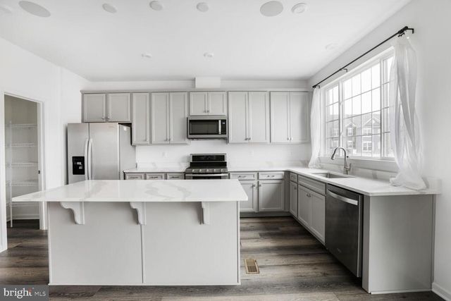 2323 CHAMPIONS WAY, Fredericksburg, VA 22408