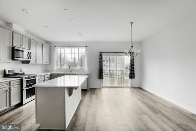 2323 CHAMPIONS WAY, Fredericksburg, VA 22408