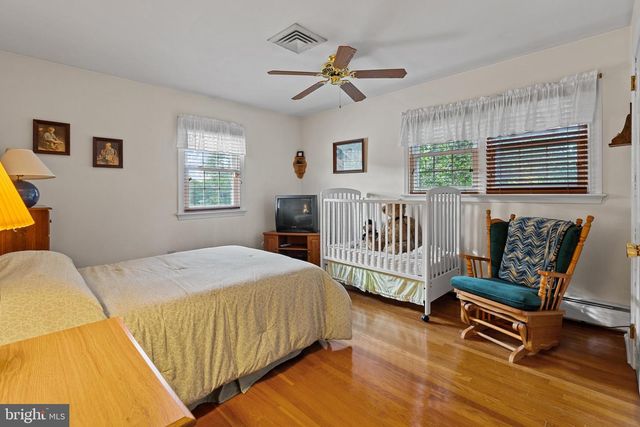 884 TENNIS AVE, Ambler, PA 19002