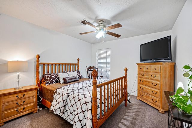 4810 Pocahontas Drive, Pasadena, TX 77505